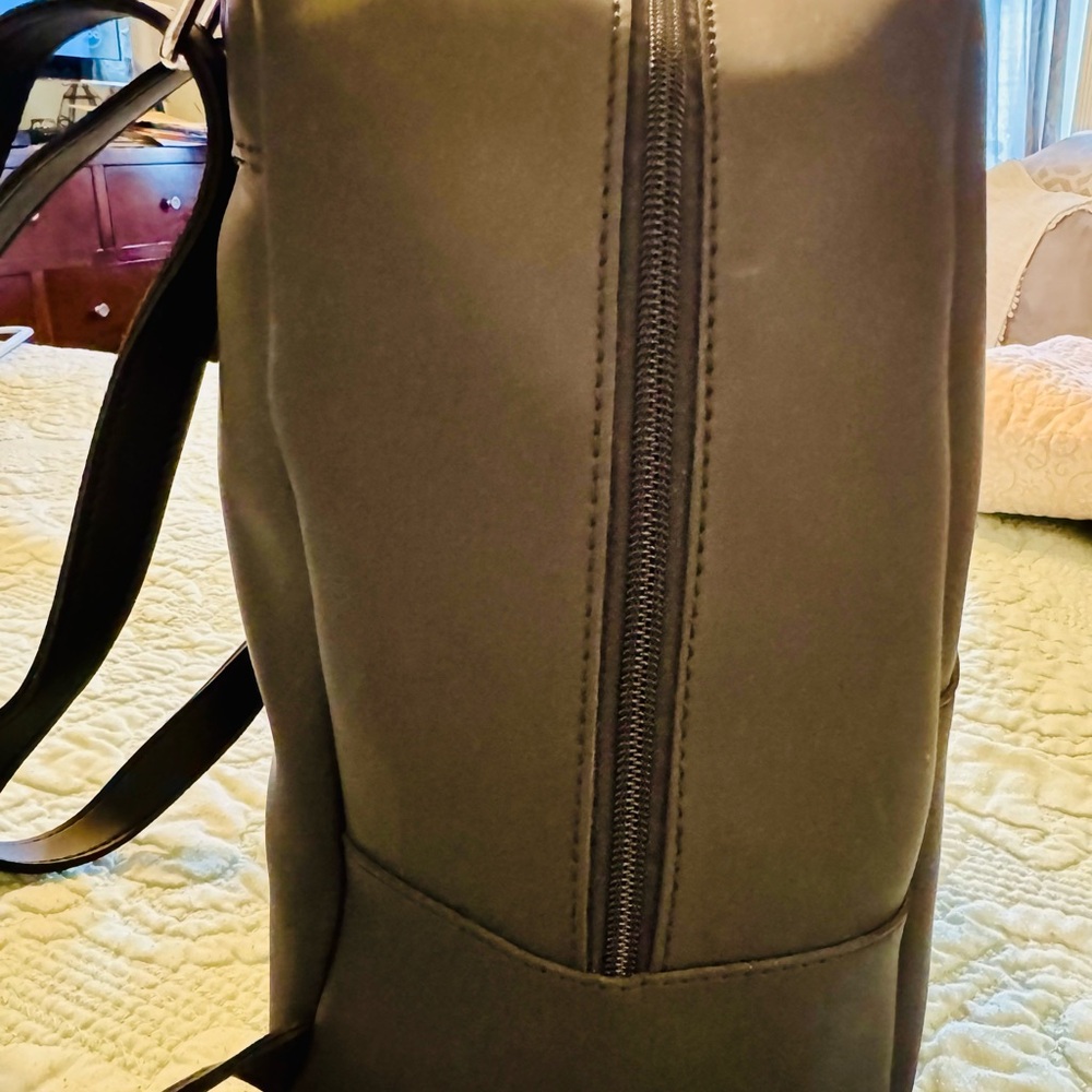 O Bag Black Backpack - Picture 11 of 12